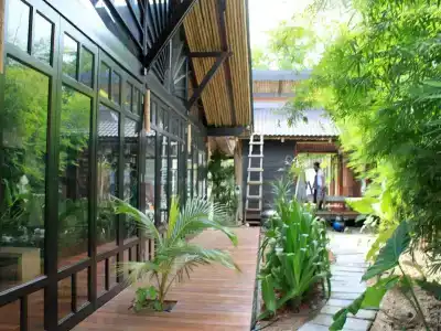 The Happy 8 Retreat - 8