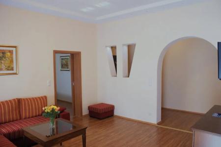 Römerhof - 83
