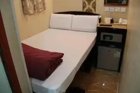 Everest Inn - 13