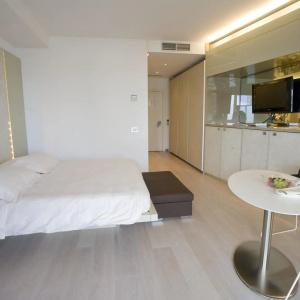 Premier & Suites - Premier Resort - 36