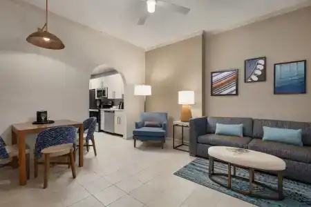 Holiday Inn & Suites, An Ihg - 124