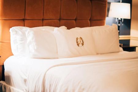 The Remington Suite and Spa - 34