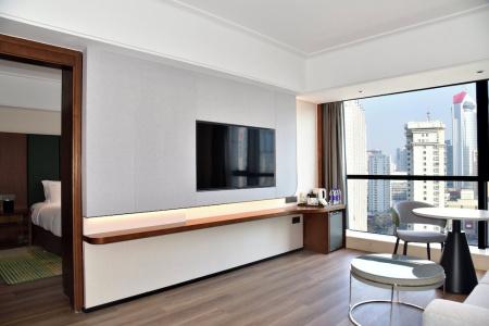 Holiday Inn Qingdao City Center, An Ihg - 74