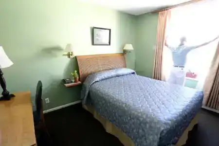 James Bay Inn, Suites & Cottage - 57