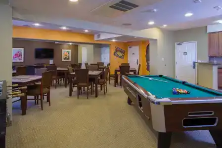 Tahiti All-Suite Resort - 9