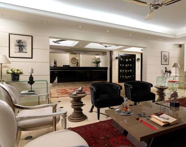 Best Western Plus Embassy - 30