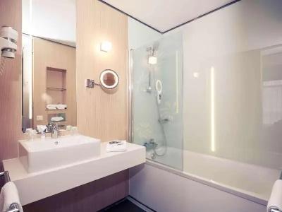 Mercure Valenciennes Centre - 98