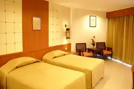 Royal Twins Palace - 11