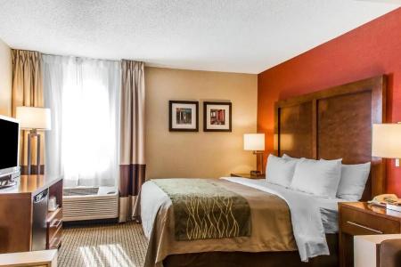 Comfort Inn Boston - 38