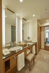 The Kitano Tokyo - 15