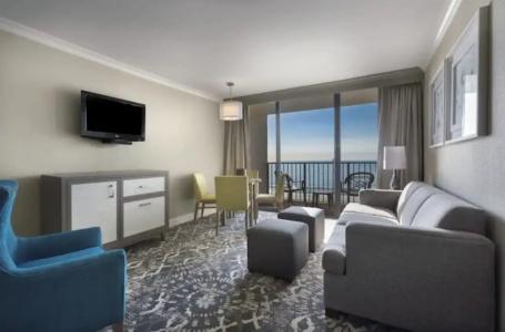 Breakers Resort - 221