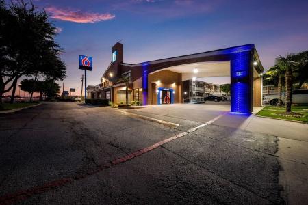 6-Plano, TX - Northeast - 0