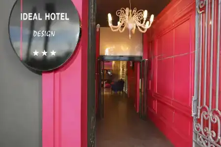 Idéal Hôtel Design - 0