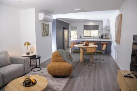 Rydges - 140