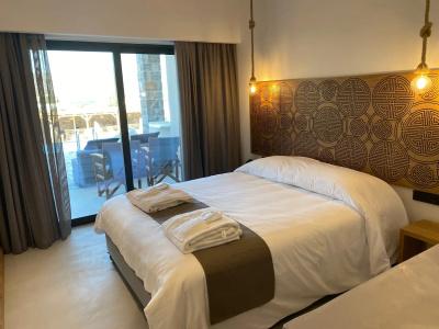 Hôtel Hélios - 72