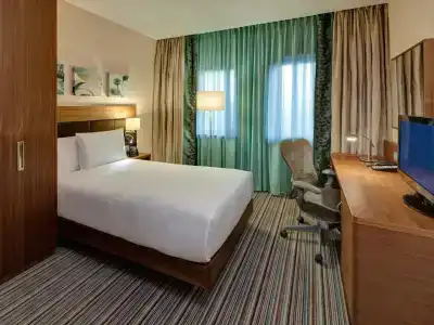 Hilton Garden Inn Frankfurt Airport - 20