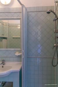 River fronte mare con piscina - 76