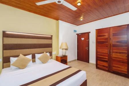 Beach Corridor & Spa - 18