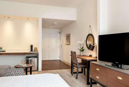 St Charles Coach House, Ascend Collection - 31