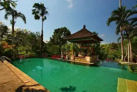Alam Puri Art Museum Resort & Spa - 16