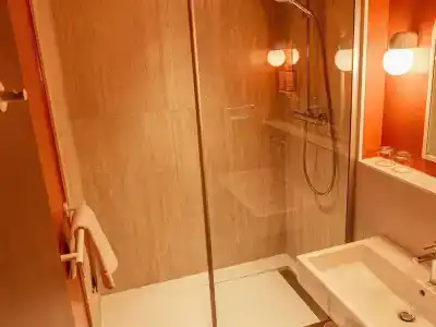 Best Western Atrium - 33