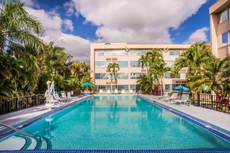Days Inn by Wyndham Miami International Airport - 19