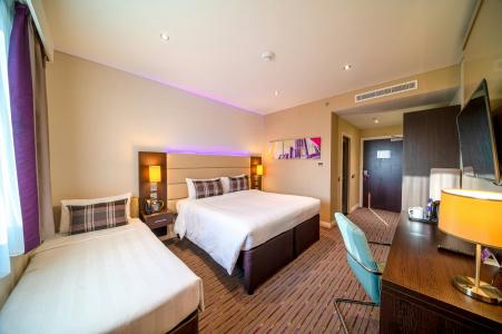 Premier Inn Dubai Al Jaddaf - 36