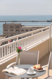 Plaza, Philians and Resorts - 65