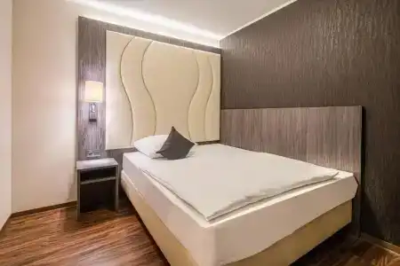 Best Western Plaza Grevenbroich - 41