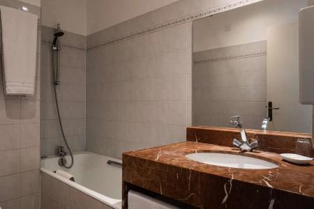 Best Western L'Orangerie - 75