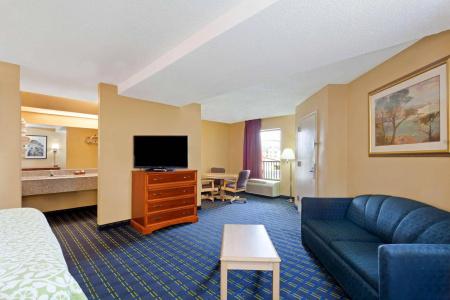 Shelby Inn - 4