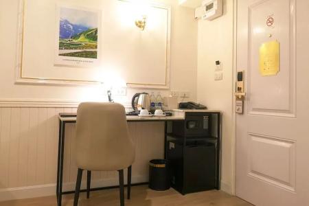 Travelier Hostel - 51