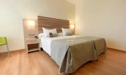 Riviera Beac- Adults Recomended - 4