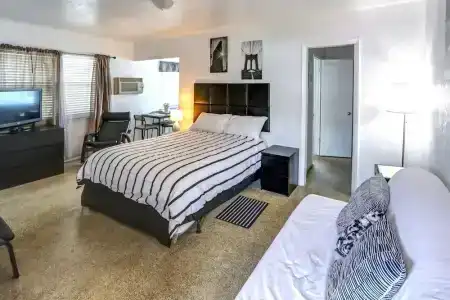 Green Seas Motel - 30