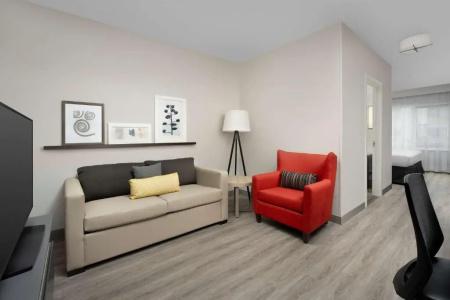 Country Inn & Suites by Radisson, Seattle-Tacoma International Airport, WA - 53