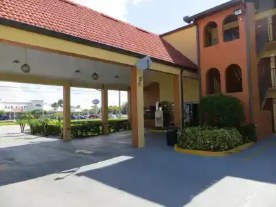 Budget Inn Of - 5
