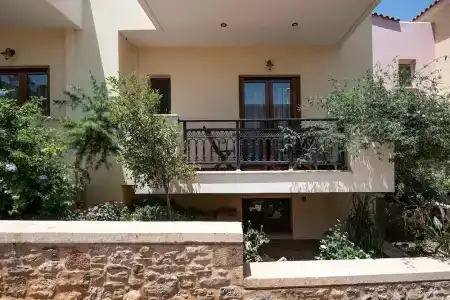Cyrenia Guesthouse - 0