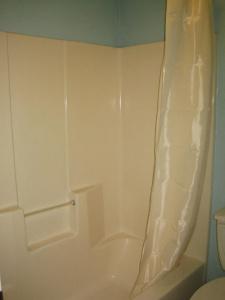 Pinn Road Inn and Suites Lackland AFB and Seaworld - 12