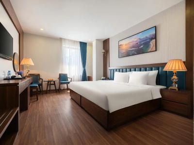 Halong Boutique - 4