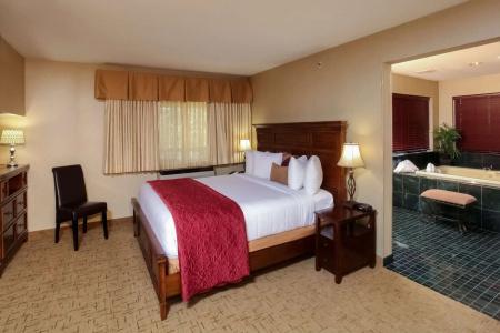Quality Inn Oakwood - 5