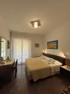 Astoria - 3