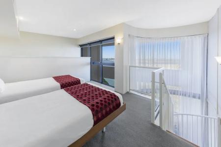 Ramada by Wyndham Golden Beach - 42