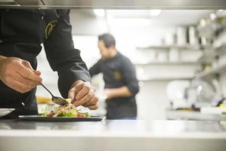 Rossano Boutique & Ristorante - 9