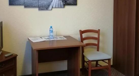 В центре + - 1