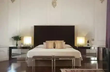 Savoy - 143