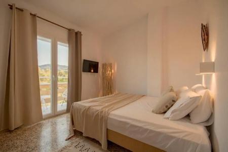 Olive Grove Suites Boutique - 77