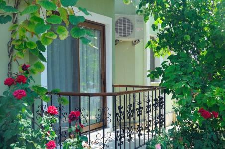 Crescent Hasirci - 26