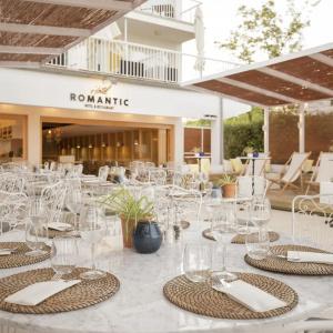 Cabot Romantic- Adults Only - 29