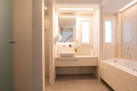 Mirablue Luxury Residences - 312