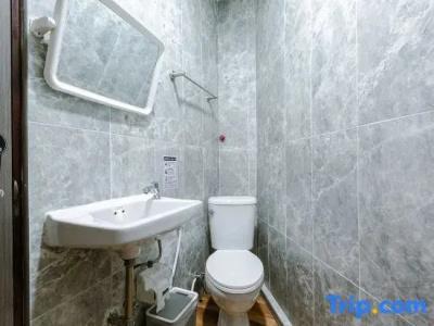 Diff Hostel - 99